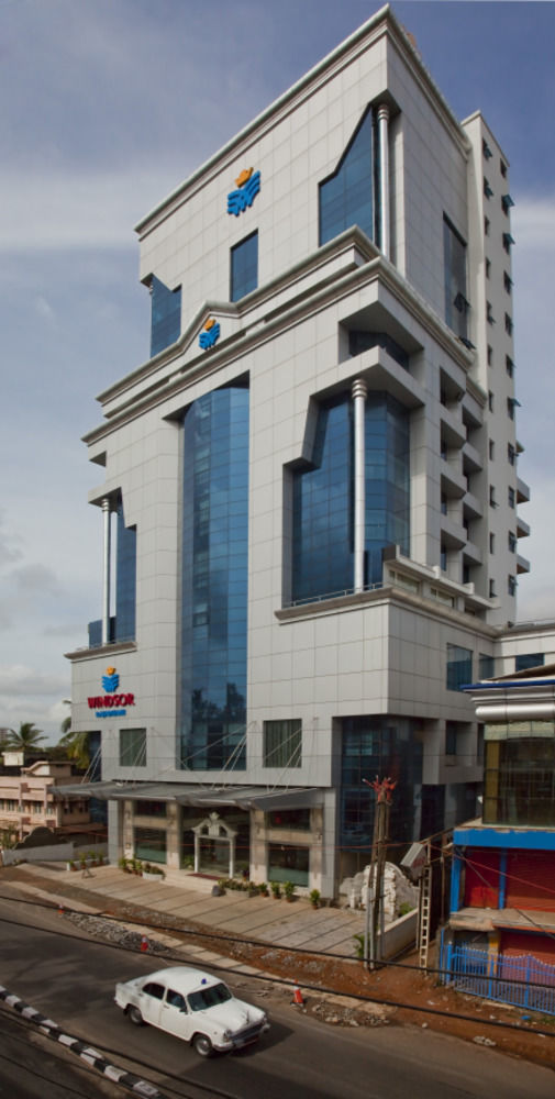 Windsor Rajadhani Hotel Thiruvananthapuram Εξωτερικό φωτογραφία