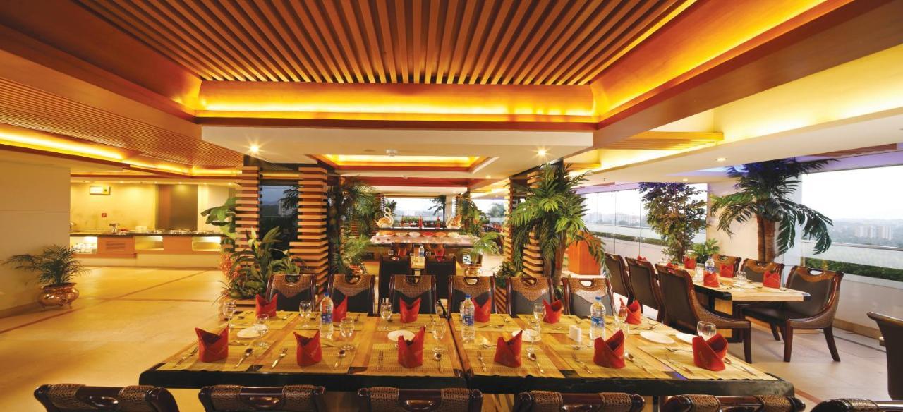 Windsor Rajadhani Hotel Thiruvananthapuram Εξωτερικό φωτογραφία
